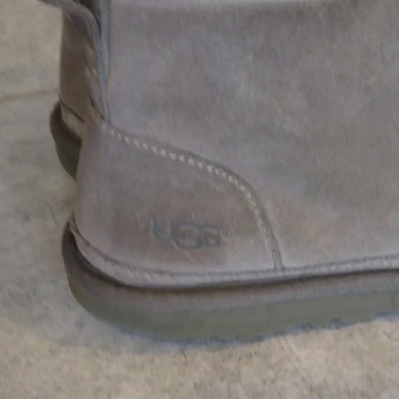 UGG NEUMEL BOOTS - Picture 11 of 15